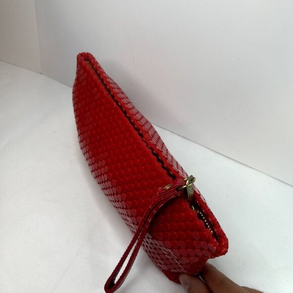 70's La Regale Red Sequin Acrylic Dotted Leather Wristlet Wallet Handbag - Picture 7 of 11